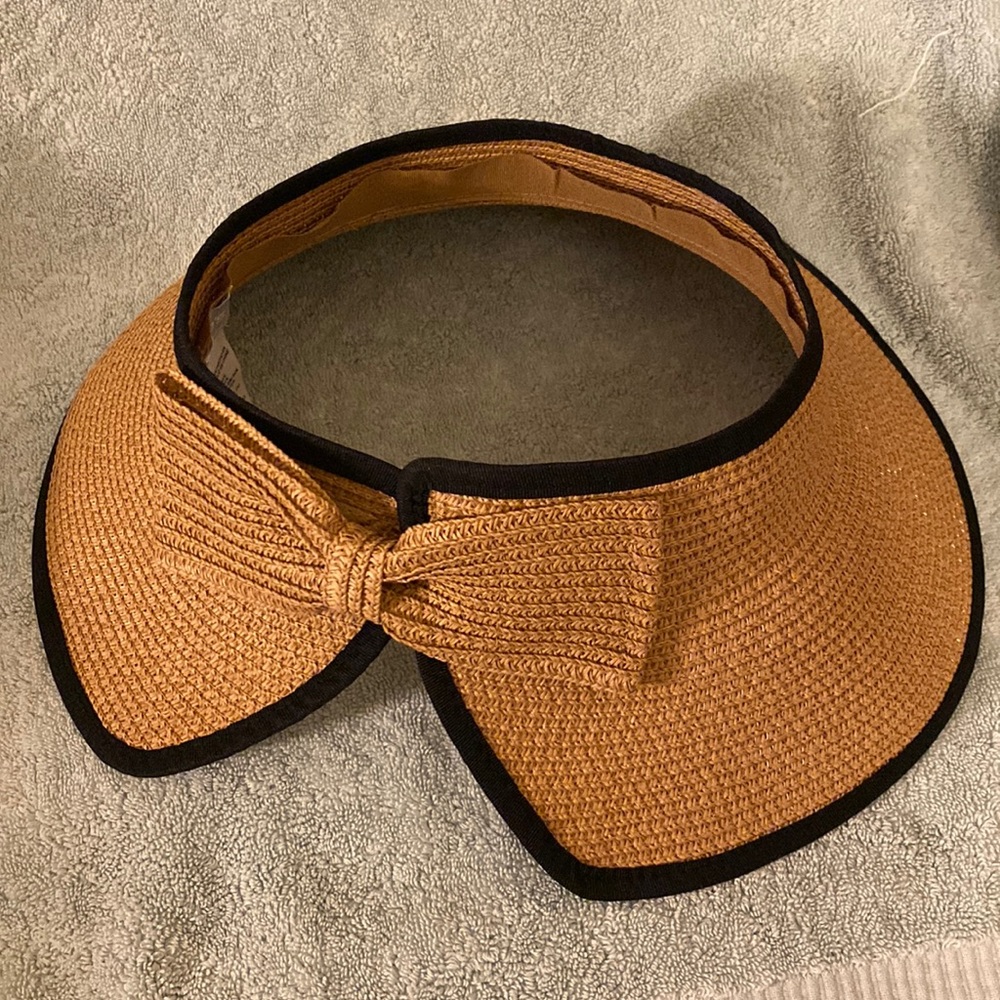 Chico’s EUC Foldable/Adjustable Sun Hat